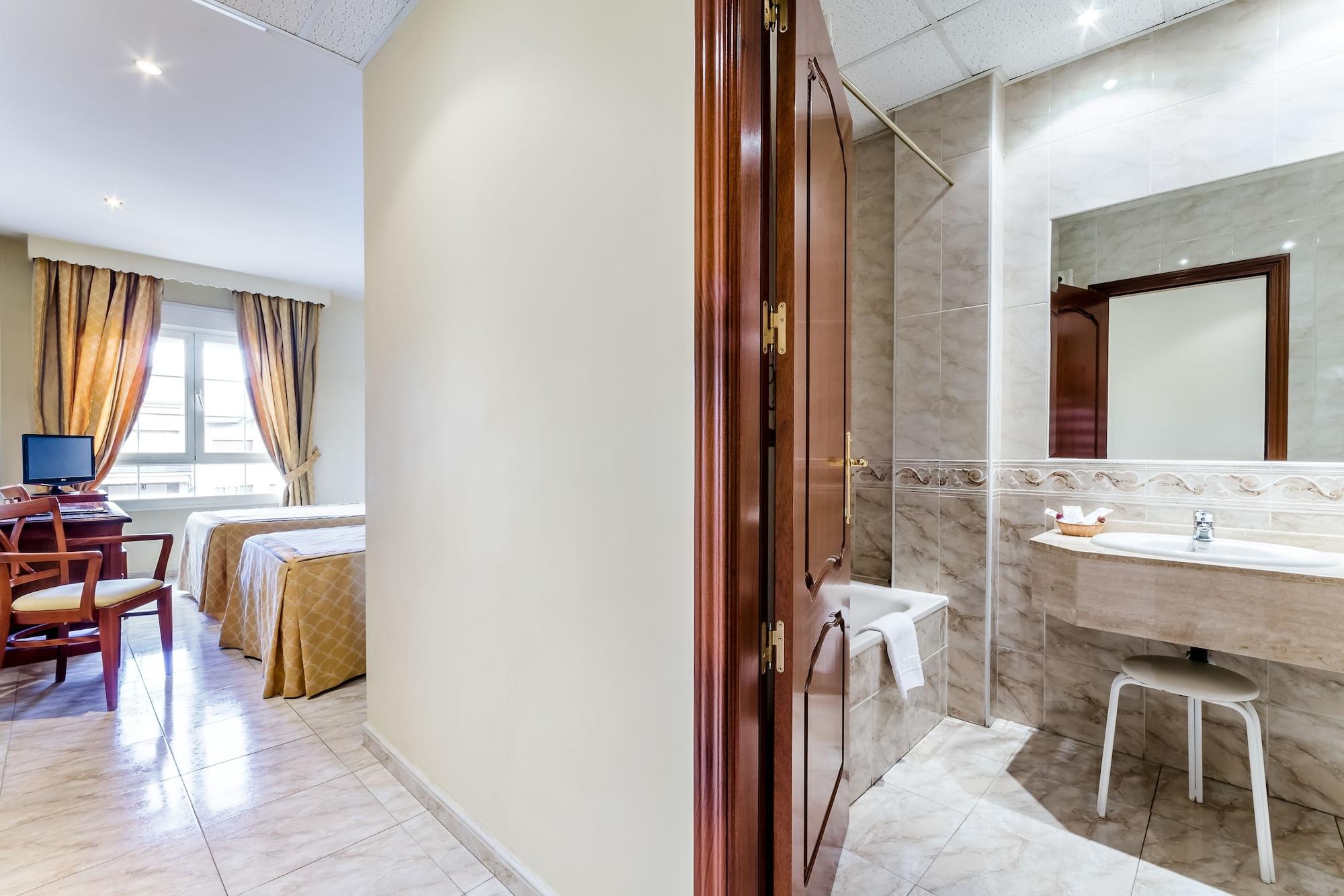 Roma Aurea Hotel Talavera de la Reina Kültér fotó